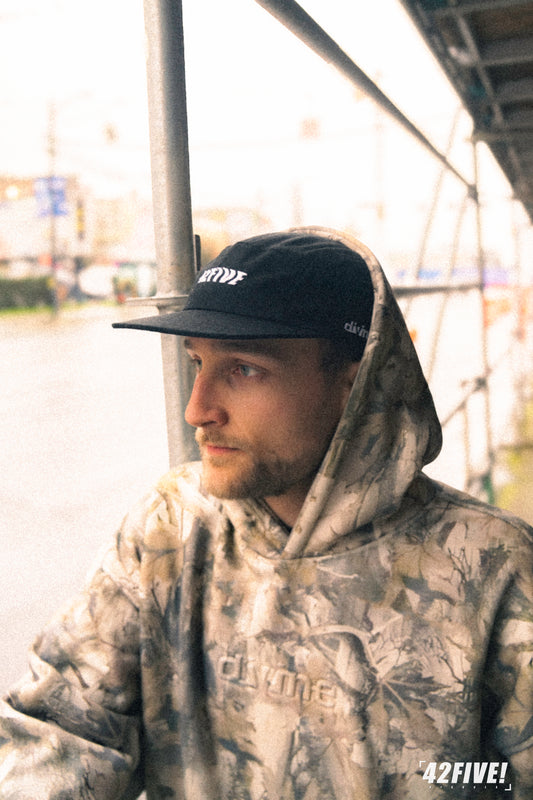 42FIVE! x DIVINE 5-PANEL HAT